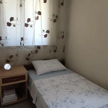 Апартаменты Cirali Sunny House *