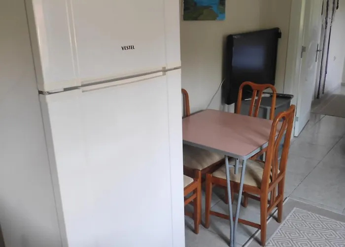 Apartament Cirali Sunny House *