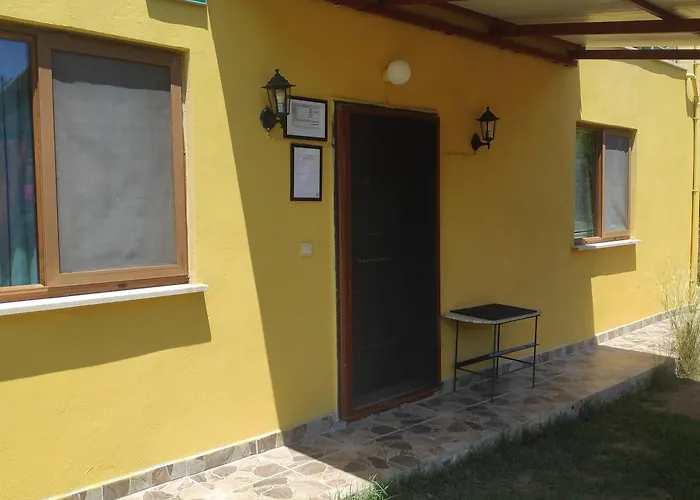 Cirali Sunny House Apartament *