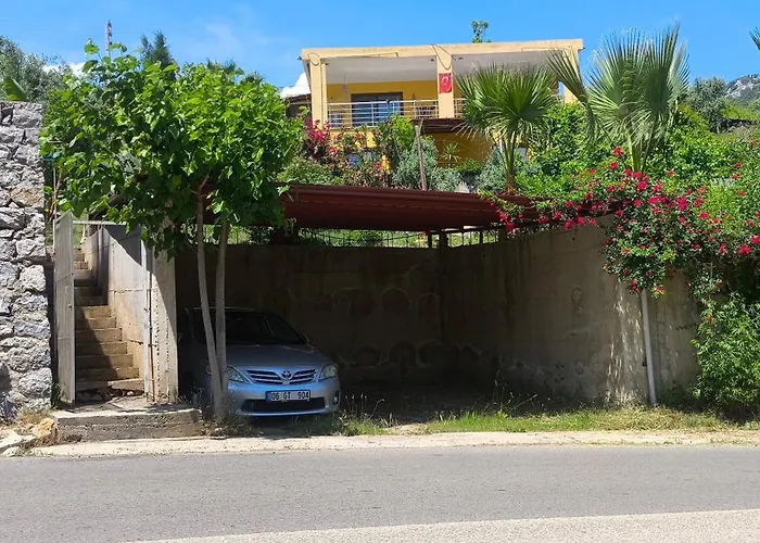 Cirali Sunny House شقة *