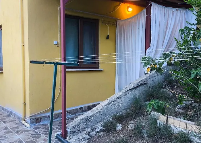 Cirali Sunny House *